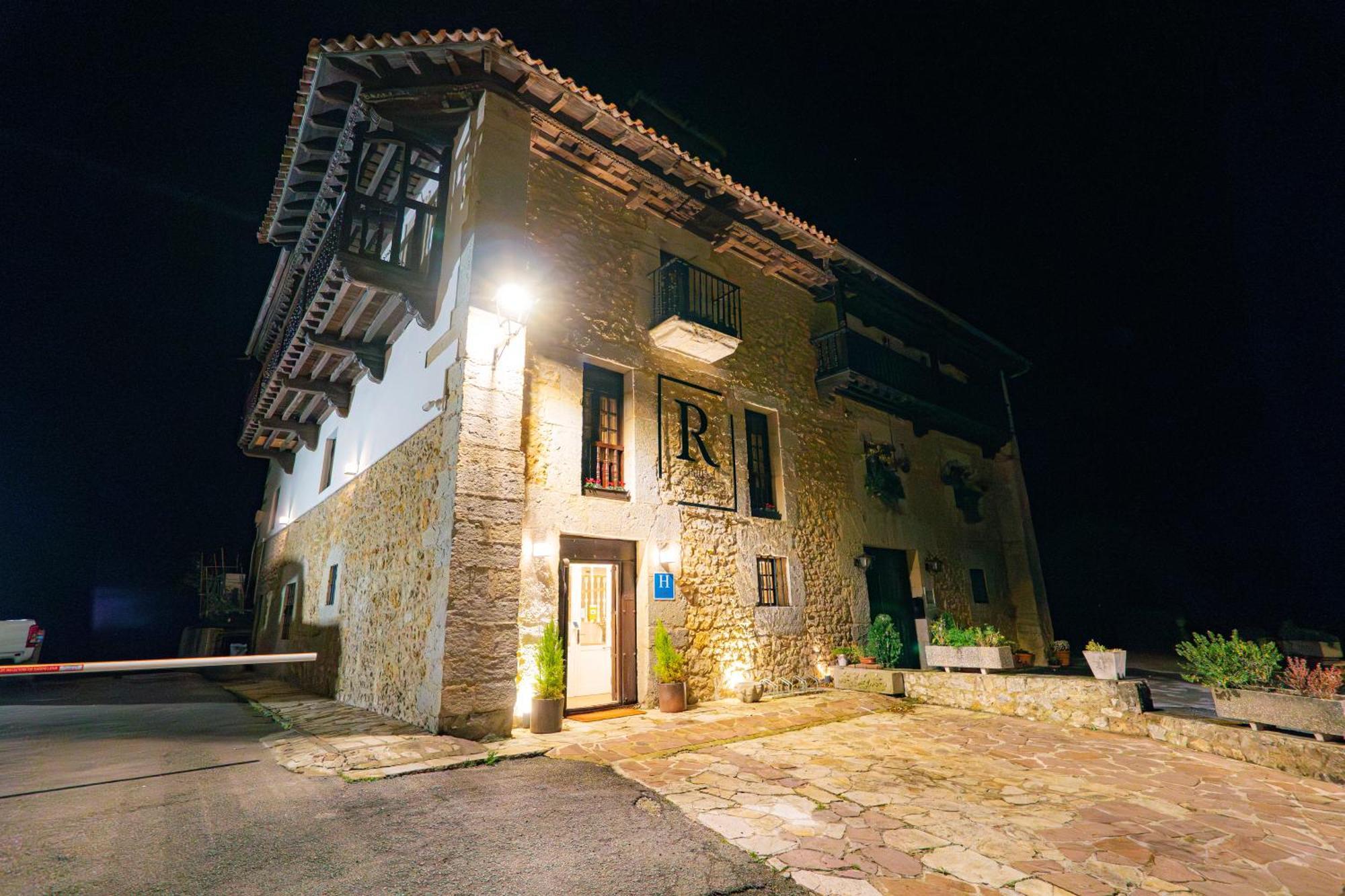 Hotel R Santillana Сантильяна-дель-Мар Экстерьер фото