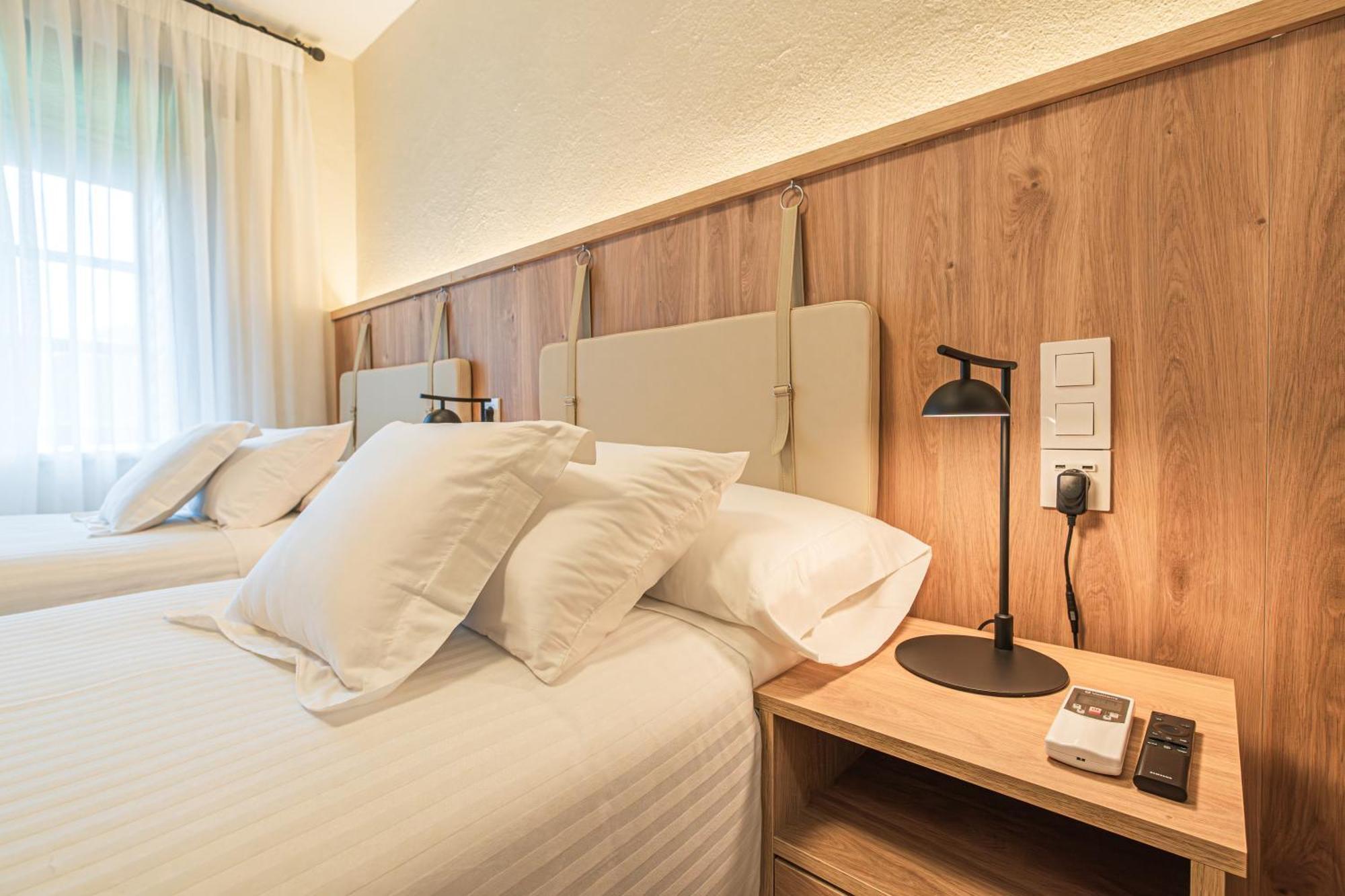 Hotel R Santillana Сантильяна-дель-Мар Экстерьер фото