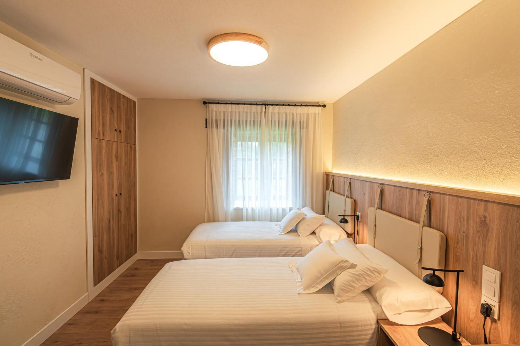 Hotel R Santillana Сантильяна-дель-Мар Экстерьер фото